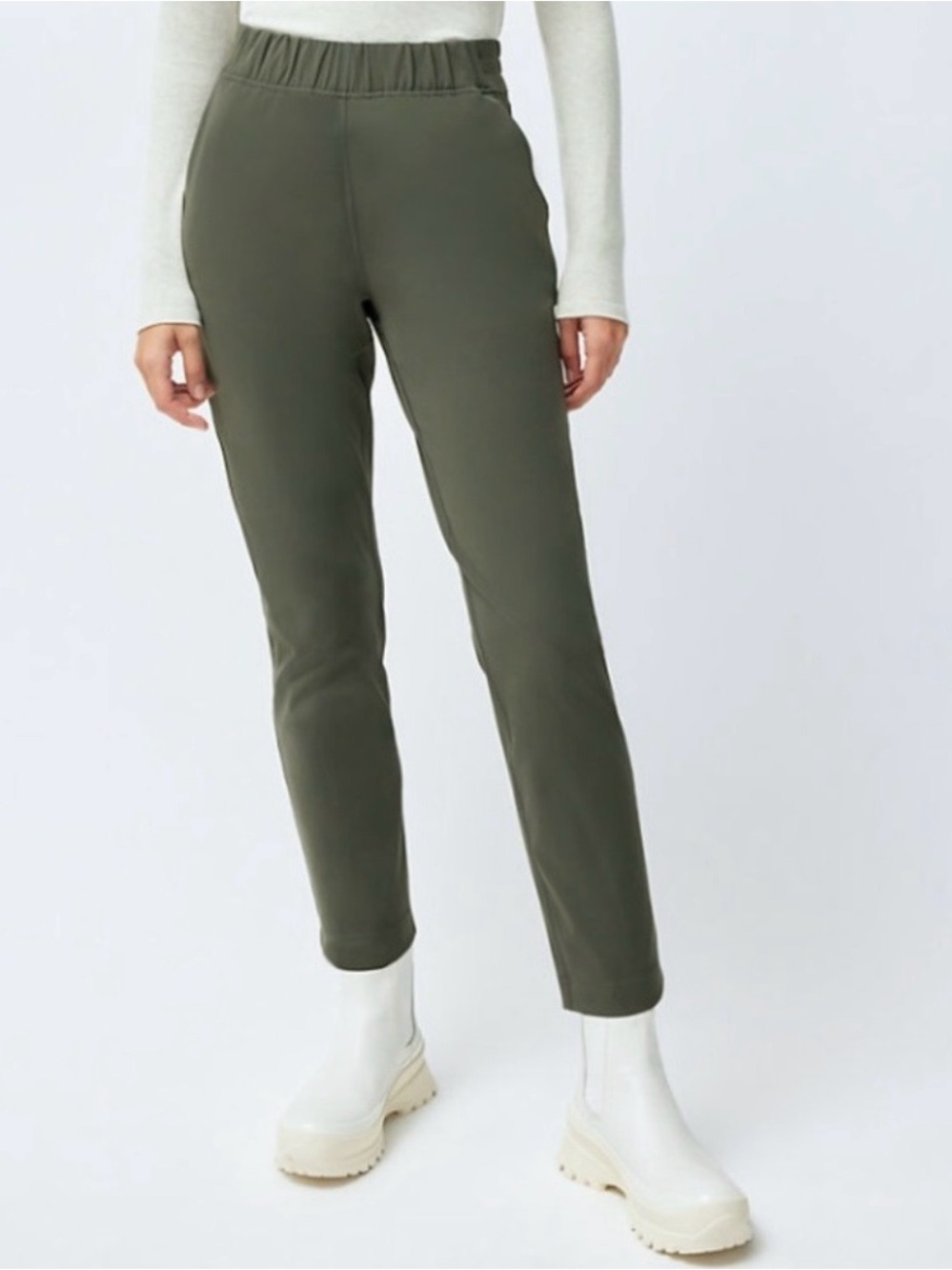 Aritzia The Group Babaton Weekender Pant Jogger Dark Olive Green Size XS
